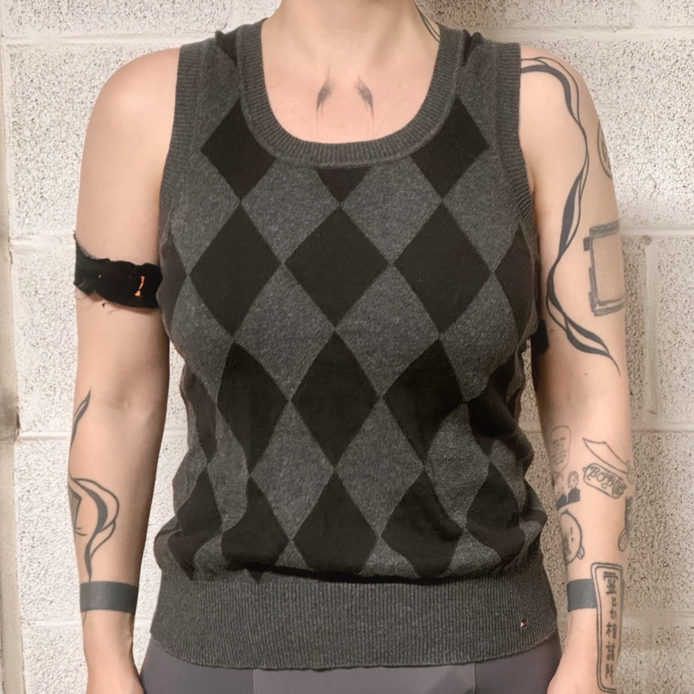 Tommy Hilfiger Grey and Black Argyle Fine Knit Vest Top Size M